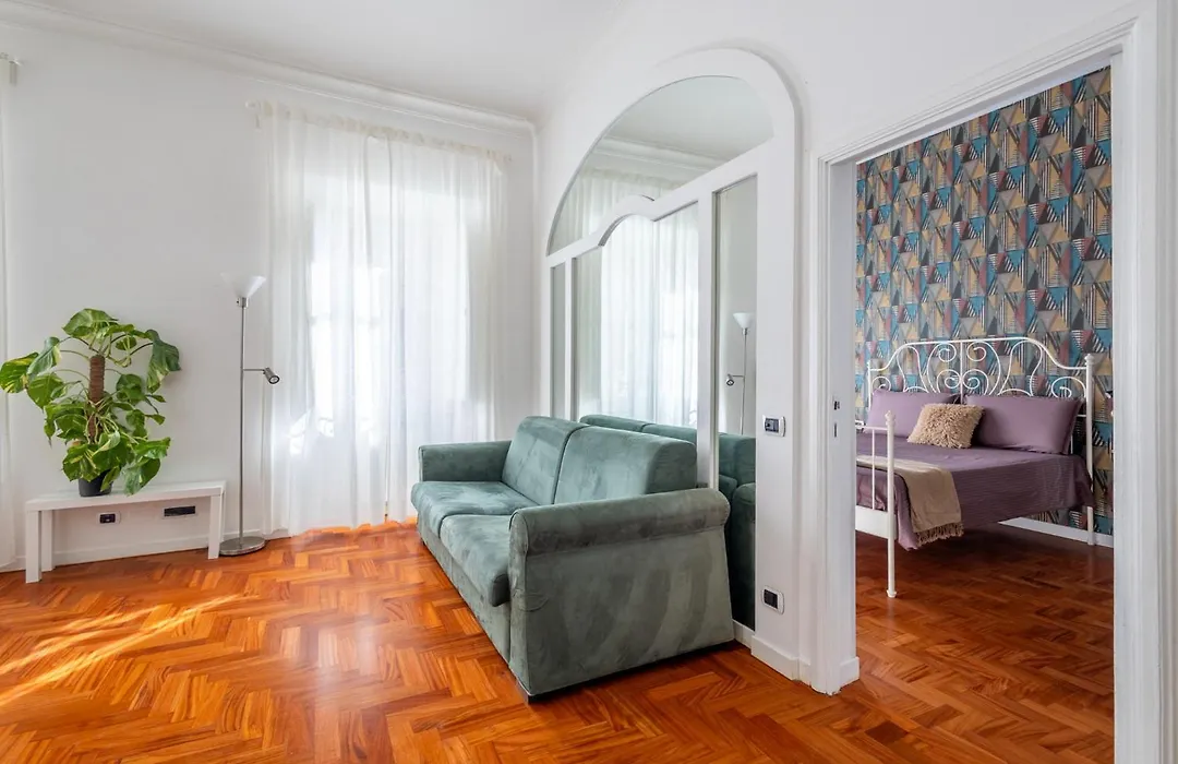 Your Elegant Loft At Termini Station-1